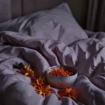 برای خواب راحت زعفران استفاده کنید